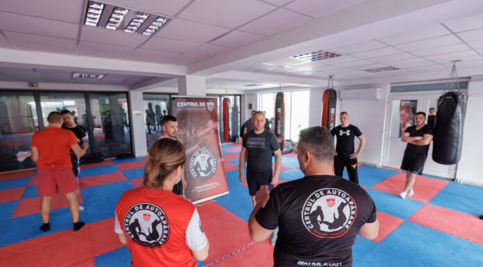 Zeci de jandarmi, antrenați în Târgu-Jiu de instructorii Clubului Sportiv Dinamo