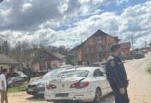 FOTO: Accident cu trei mașini la Scoarța