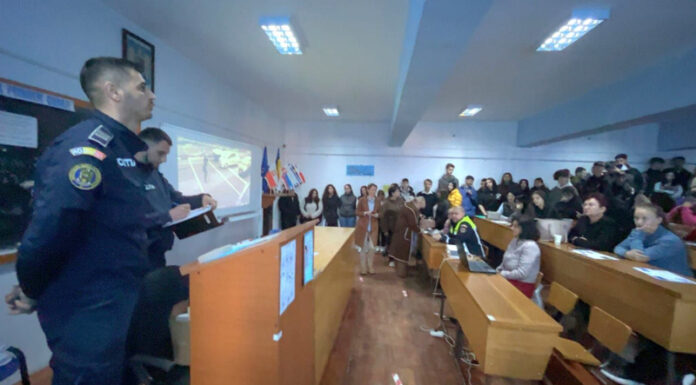 Poliția, în acțiune la un liceu din Motru