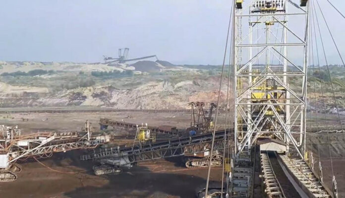 Se fură ca-n codru în carierele miniere ale CEO! Motivele din care s-a ajuns aici!