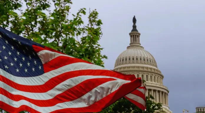 Republicani și democrați americani, la București