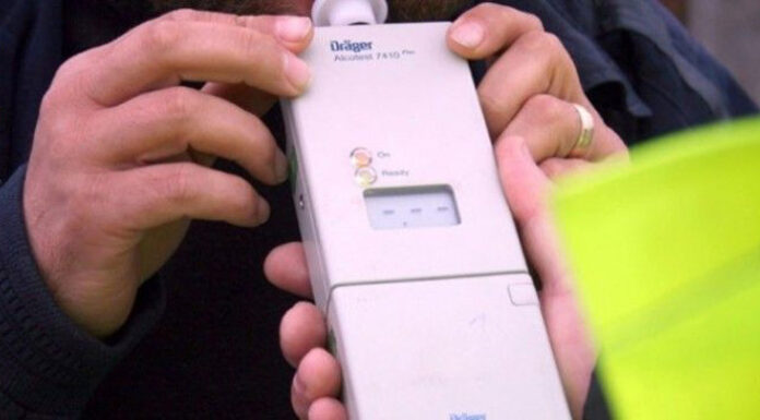 Șofer băut, dus la spital