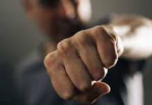 Șapte ani de închisoare pentru un pumn