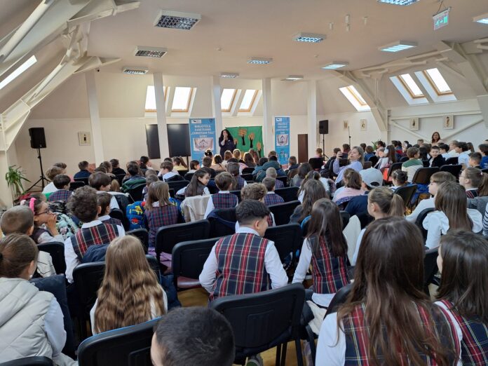 „Săptămâna Verde”, la Biblioteca Județeană. Spectacol de teatru pentru elevi