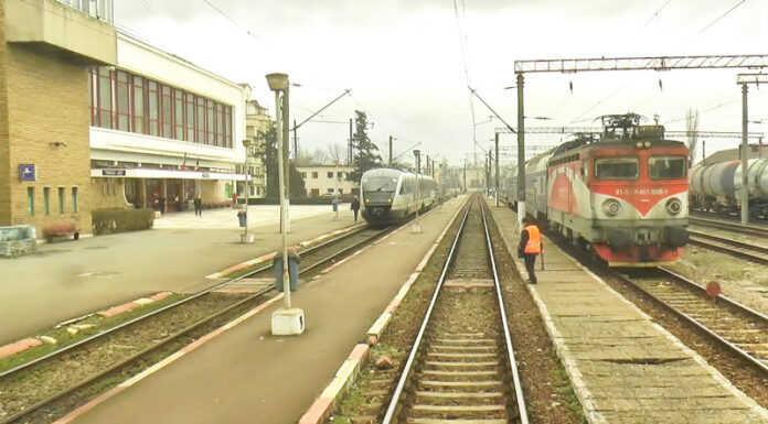 Revoluție în transportul feroviar: trenuri la oră fixă și la Târgu Jiu