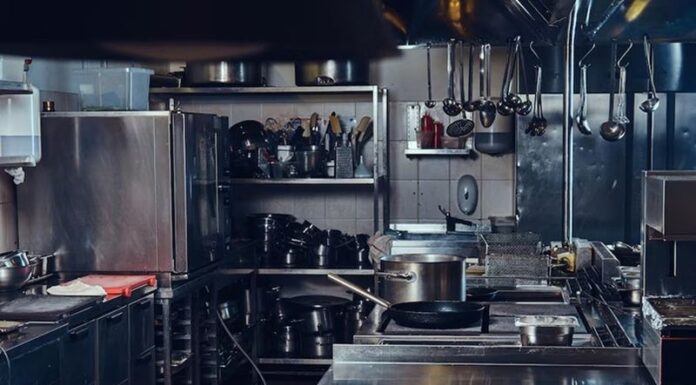 Cum să-ți păstrezi echipamentele de bucătărie și fast food funcționale și de lungă durată