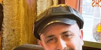 Amar Benhamouche: artă și cultură pentru a construi o punte de prietenie între poporul cabil și poporul român. (Interviu realizat de Mariana Bendou, România, cu poetul francez de origine cabilã Amar Benhamouche)