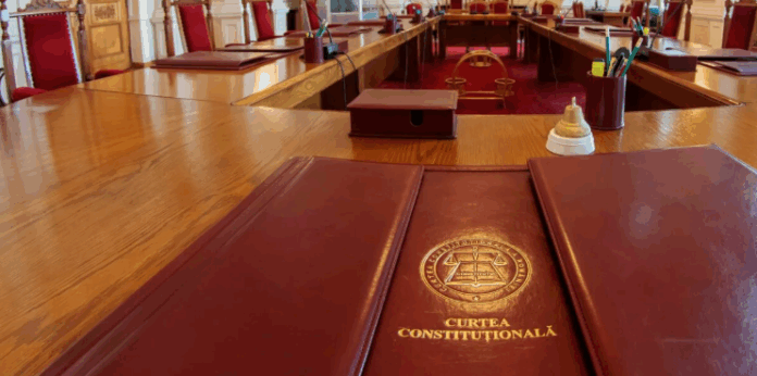 Judecătorii CCR au respins legea care le tăia pensiile speciale
