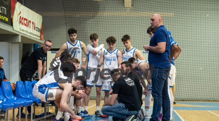 Zi de meci pentru echipa de baschet