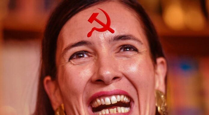 Ca despre o călătorie interioară spre origini – ,,Poporul român este extrem de nefericit, de aceea se regăsește în religie, în comparație cu țările occidentale care au renunțat de mult timp la religie”!