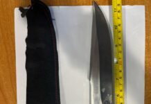 Bărbat agitat, prins cu un cuțit la brâu, în centrul orașului Târgu-Jiu