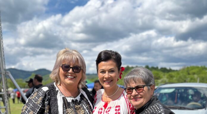 Băcița de la Stâna Ștefanu susține tradițiile la Festivalul „Domnica Trop” din Mehedinți