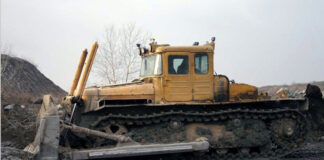 Audit exploziv! CEO a cumpărat piese de schimb pentru buldozere retrase din exploatare!