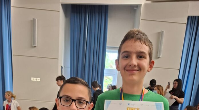 Elevi premiați la Olimpiada Națională de Creativitate Științifică