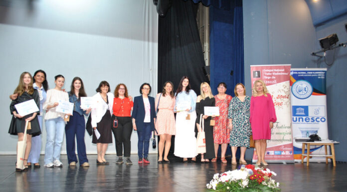 Câștigătorii preselecției județene pentru Festivalul Național de Cântec Francofon de la Baia Mare