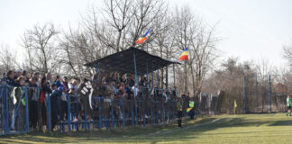 Vulturii închid sezonul pe teren propriu