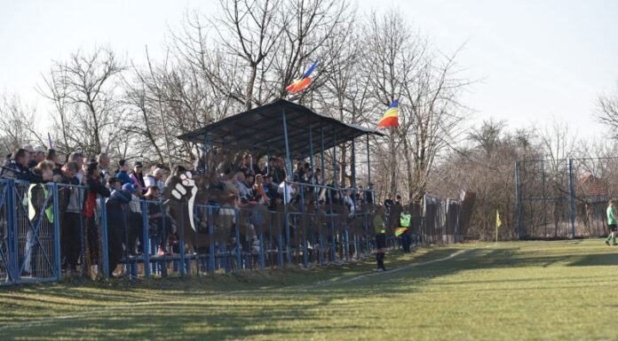 Vulturii închid sezonul pe teren propriu