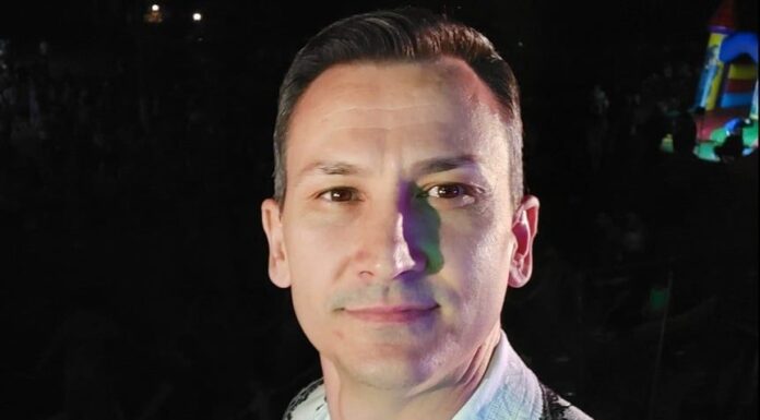 Solistul de muzică populară Nicu Fîciu, judecat pentru înșelăciune și fals în înscrisuri!