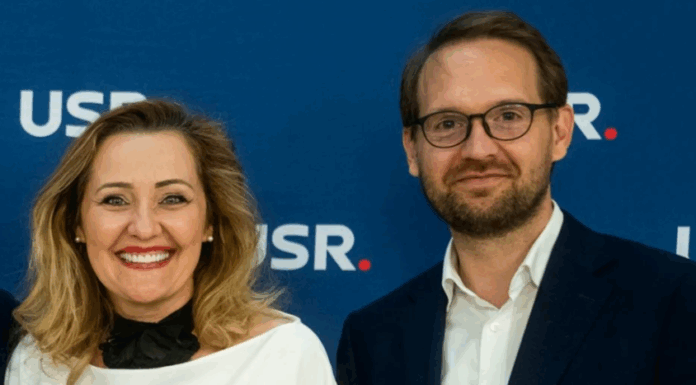 Lasconi și-a anunțat demisia din USR. Partidul, preluat de Fritz