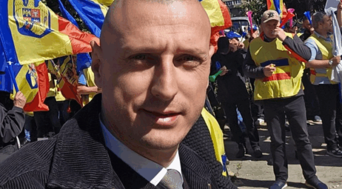 FNM, miting în fața Guvernului