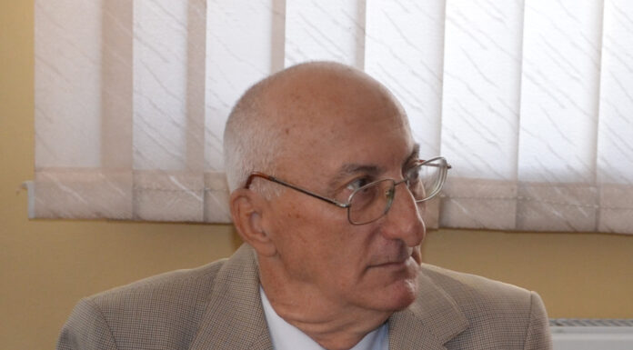 Portretul esențial al poetului jurnalist – Nicolae Dragoș