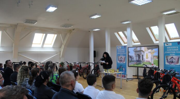 Târgu Jiu: S-au decernat premiile proiectului ”Biblioteca Vlogging”