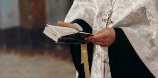 Credință fără slujitori: posturi clericale neocupate în comunități din Gorj