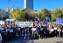 Protest al silvicultorilor, ceferiştilor și rezerviștilor militari