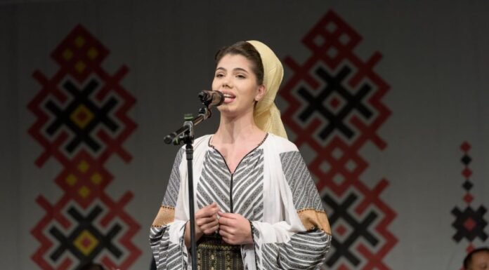 Artiști gorjeni, prezenți la Festivalul Național al Școlilor Populare de Arte