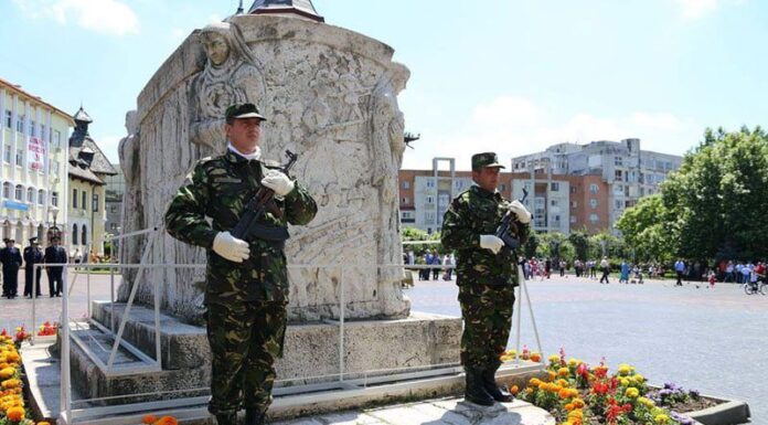 Evenimente și manifestări culturale prilejuite de Ziua Eroilor, în Gorj