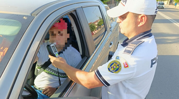 VIDEO: Mii de șoferi din Gorj, testați cu aparatele etilotest și DrugTest pe drumurile naționale din județ