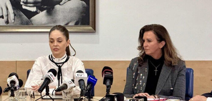 O farsă monumentală! Cum este batjocorită moștenirea lui Brâncuși de la Tg-Jiu!!!