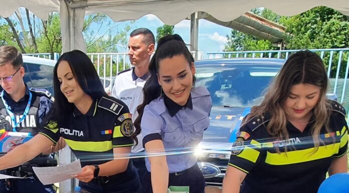 VIDEO: Polițiștii, alături de copii de ziua lor