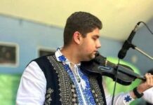 Anchetă a Poliției: Un tânăr de 18 ani a murit electrocutat, în timp ce cânta la vioară, după ce un fulger i-a lovit casa