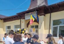 Cum au sărbătorit elevii unei școli din Gorj „Ziua Biciclistului”! Poliția, la fața locului