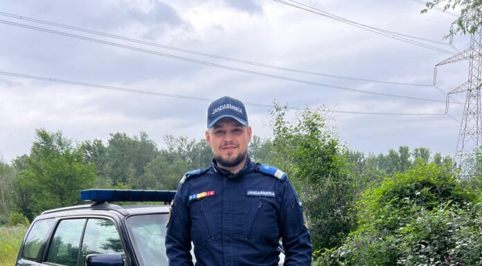 Momente de panică la un botez, în comuna Bustuchin! Un jandarm aflat în timpul liber, ajutat de un polițist, i-a salvat viața unui invitat