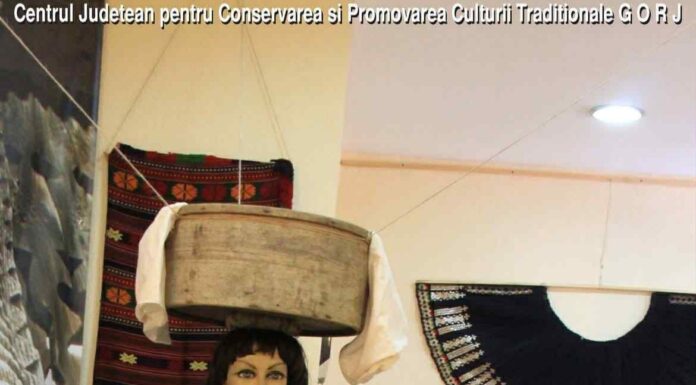 Costumul popular, repovestit în grafică la Târgu Jiu