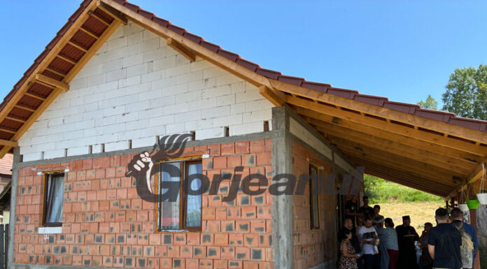 E gata căsuța construită de la zero, la Slivilești, pentru o mamă și trei copii!