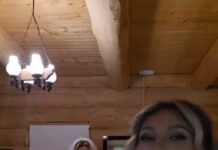 VIDEO: Lora, nașă în Gorj pentru cumnata ei