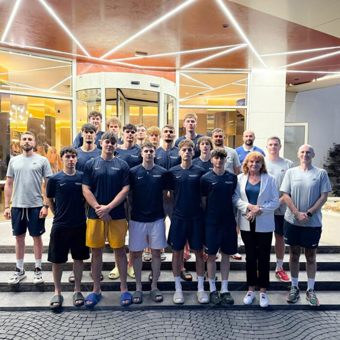 Doi gorjeni, alături de naționala României în Italia