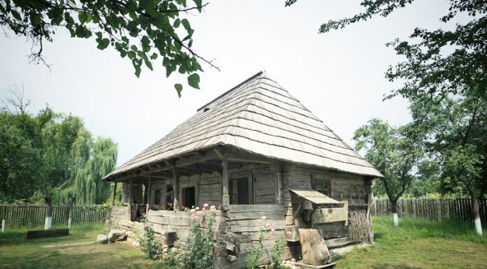 Șase comori culturale din Gorj, în prim-planul unui proiect digital de promovare a muzeelor rurale