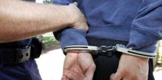 Reținut după ce a lovit două femei