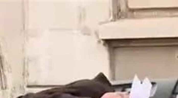 Reținut după ce și-a amenințat părinții de care nu avea voie să se apropie