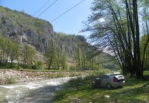 Drumuri prin Ţara Jiului de Sus – Complexul carstic Cheile Galbenului – Peştera Muierilor, un obiectiv de excepţie pe plaiul gorjean