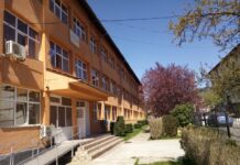 Elevi din Motru – locul I la un concurs național de literatură