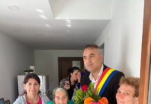O viață de peste un secol. O localnică din Roșia de Amaradia a împlinit 101 ani