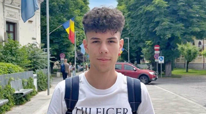 Un elev din Târgu Jiu, felicitat de ministrul Educației