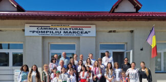 Participare numeroasă la Festivalul Limbii Române ,,Doina Maria Cîrstea” de la Scoarța