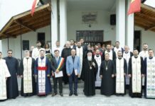 Sărbătoarea «Înălțării Domnului» şi omagierea «Zilei Eroilor», la Biserica parohială din Zona «9 Mai», Municipiul Târgu-Jiu – ,,Sărbătoarea Înălţării Domnului este o înălţare a sufletului, a inimilor noastre, a rugăciunilor noastre, către Domnul Iisus Hristos care şade de-a dreapta Tatălui”!