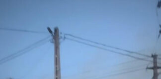 VIDEO: Incendiu puternic în Runcu: Două case, cuprinse de flăcări